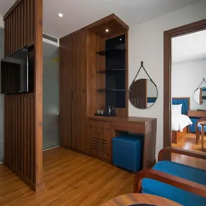 Ruby Star Hotel